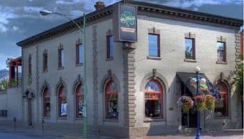 Kelly & Carlos O'Bryan's β Kelowna